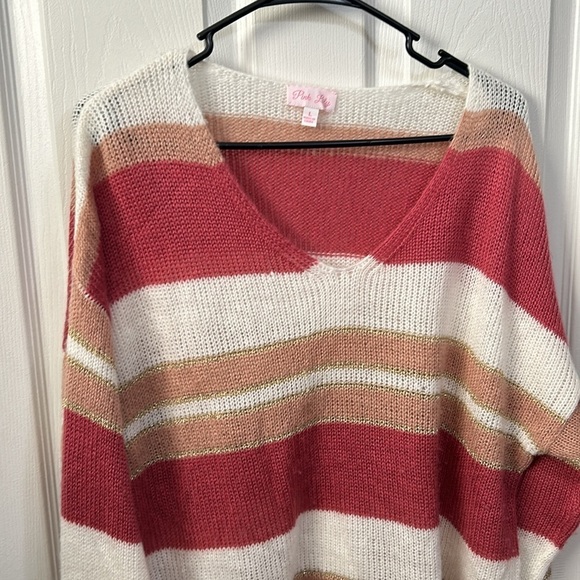 Pink Lily sweater. V neck. Long sleeve. Size L - Picture 3 of 8